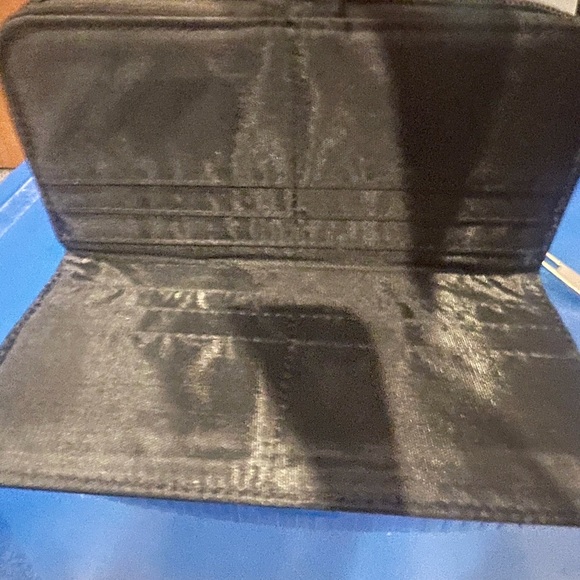 SNY wallet - Picture 4 of 5